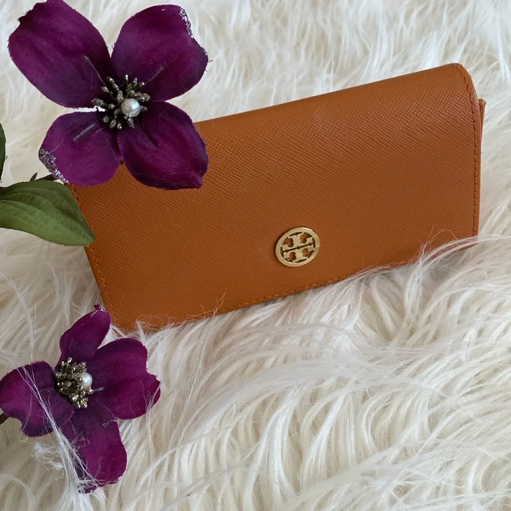 TORY BURCH sunglasses case